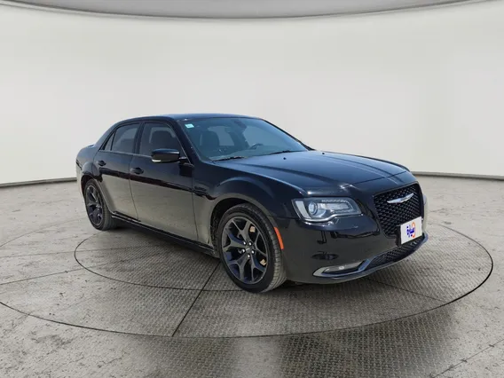 Chrysler 300 S 2023 