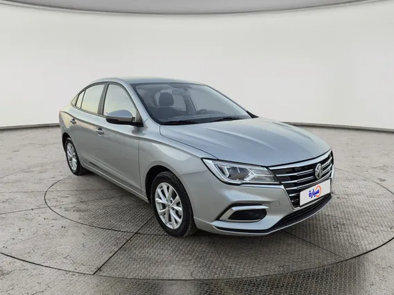 MG 5 STD 2025 