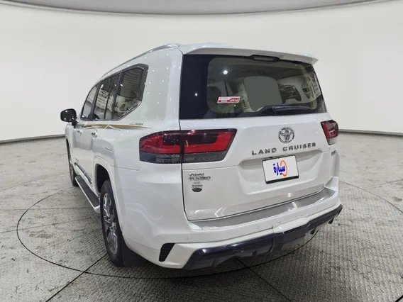 تويوتا لاندكروزر VXR 2024 دبل