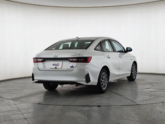 Toyota Yaris  Y 2023 