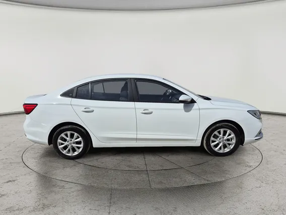 MG 5 STD 2025 