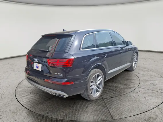 Audi Q7  2019 