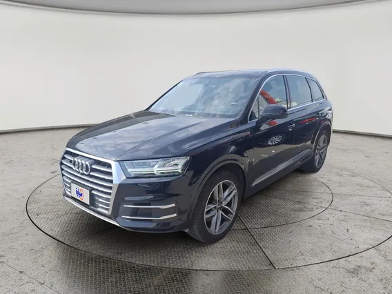 Audi Q7  2019 