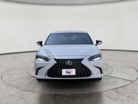 Lexus ES 300 HH Hybrid Executive 2024 