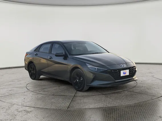 Hyundai Elantra Smart 2023 