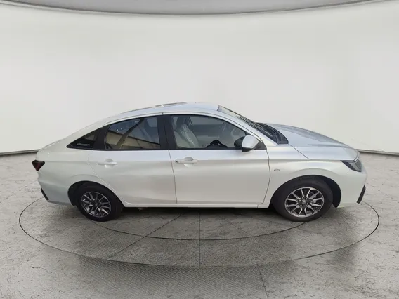 Toyota Yaris  Y 2023 