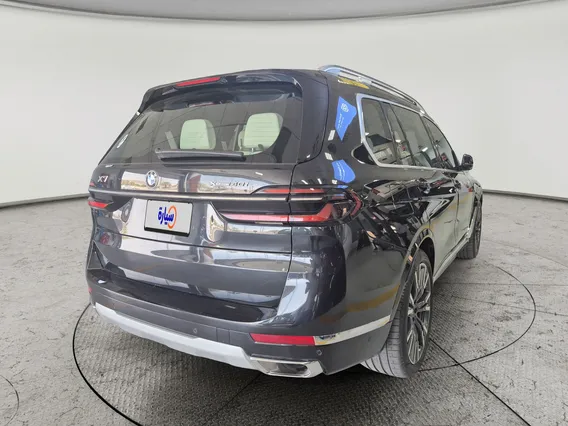 بي ام دبليو الفئة اكس 7 xDrive 40i	 2023 
