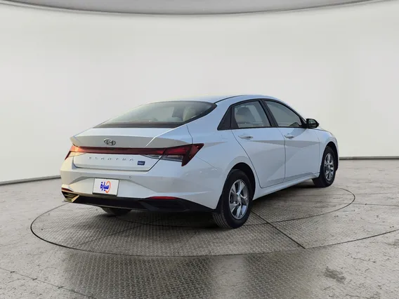 Hyundai Elantra Fleet 2022 