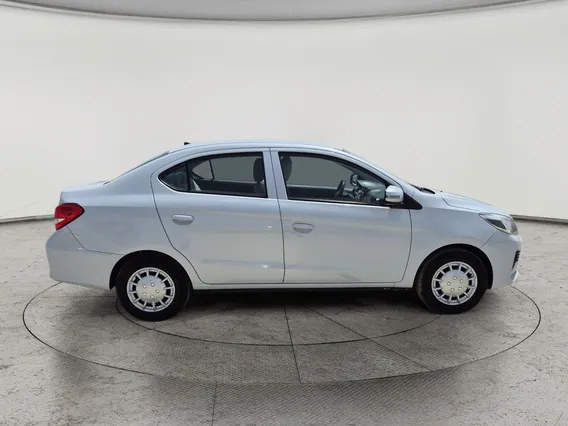 Mitsubishi Attrage GLX LL 2021 