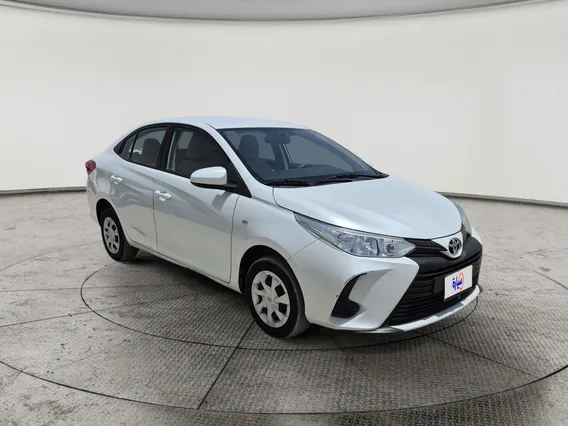 Toyota Yaris  Y 2022 