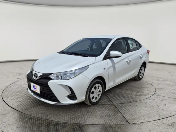 Toyota Yaris  Y 2022 
