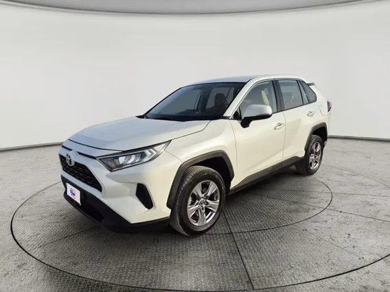 Toyota RAV4 LE 2022 