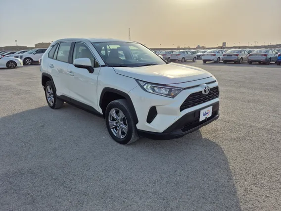 Toyota RAV4 LE 2022 