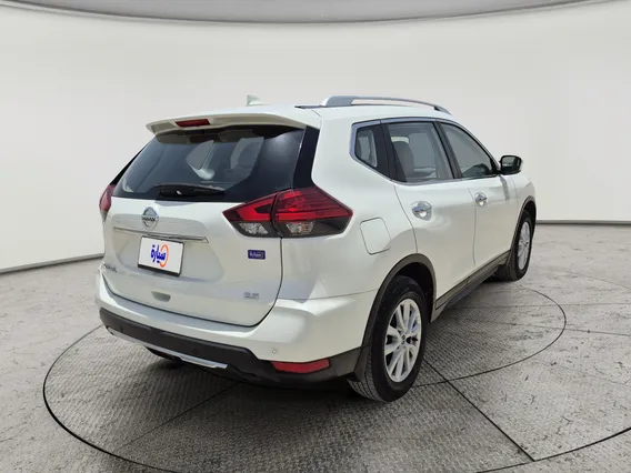 Nissan Xtrail S 5 Seats 2022 دبل