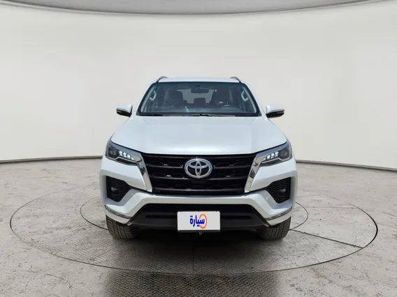 Toyota Fortuner VX 2023 دبل