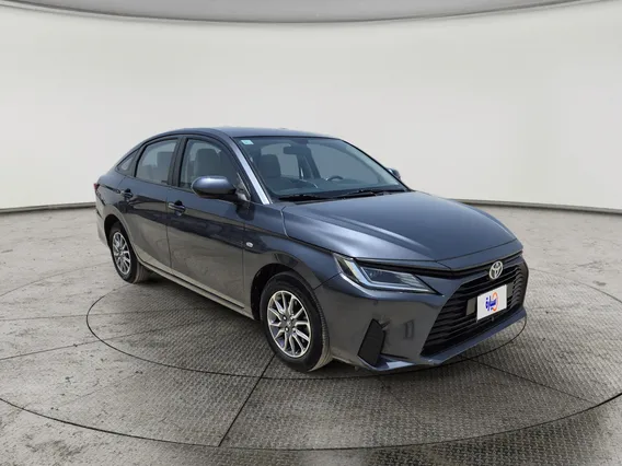 Toyota Yaris  Y 2023 