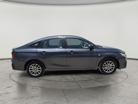 Toyota Yaris  Y 2023 