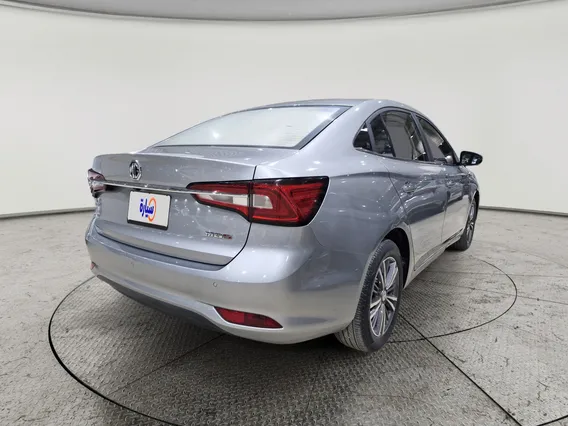MG 5 LUX 2022 