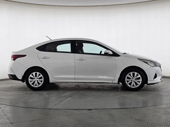 Hyundai Accent Smart 2023 