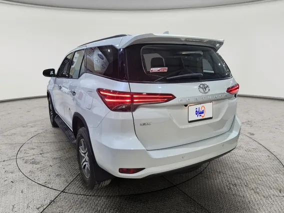 Toyota Fortuner GX 2024 دبل