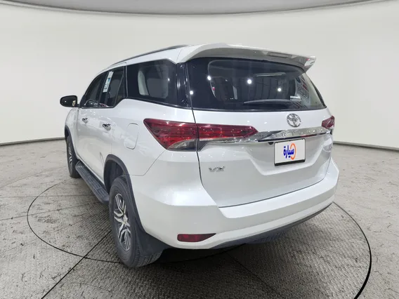 Toyota Fortuner VX 2023 دبل