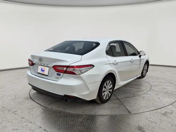 Toyota Camry  LE 2020 