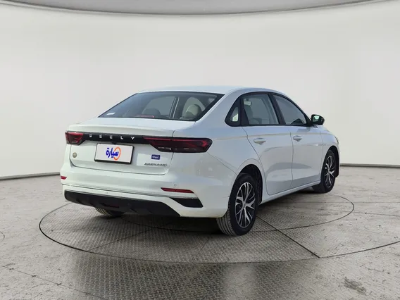 Geely Emgrand GS 2024 