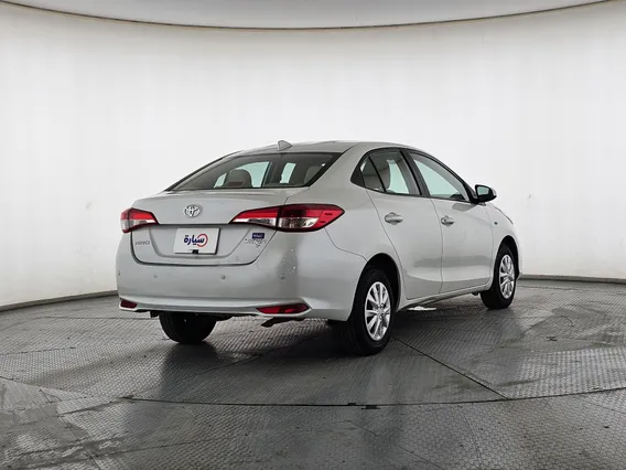 Toyota Yaris  Y 2022 