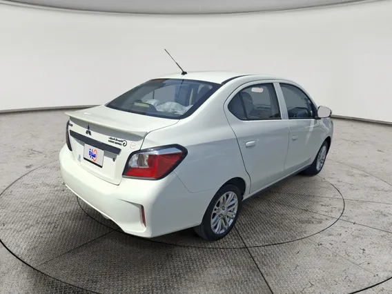 Mitsubishi Attrage GLX HL 2024 
