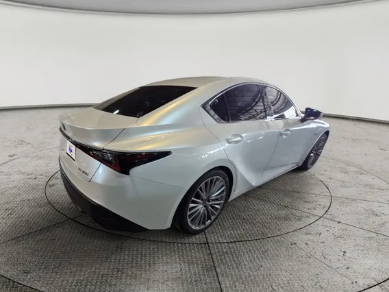 Lexus IS 300 2021 