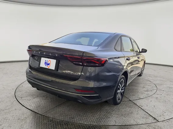 Geely Emgrand GS 2024 