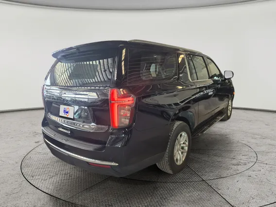 Chevrolet Suburban LS 2024 