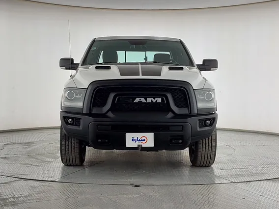 Dodge Ram 1500 Classic 2021 دبل