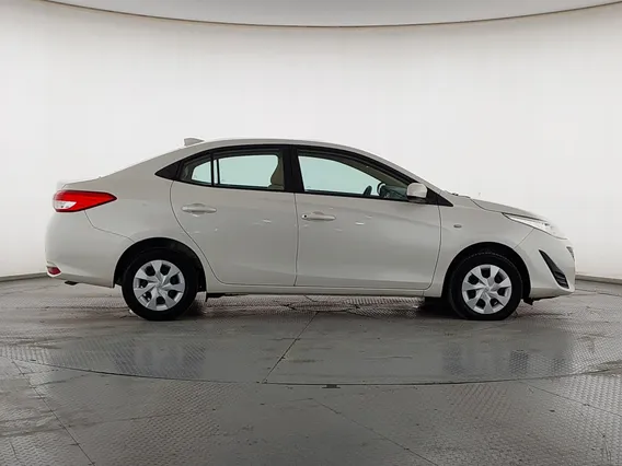 Toyota Yaris  Y 2019 