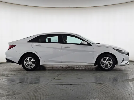 Hyundai Elantra Fleet 2022 