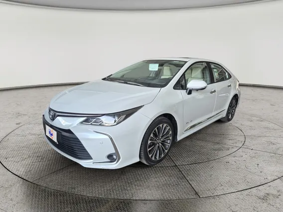 تويوتا كورولا XLI Executive Moonroof 2025 