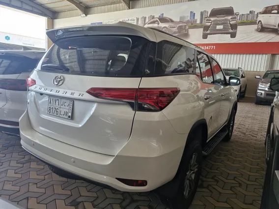 Toyota Fortuner GX 2022 دبل