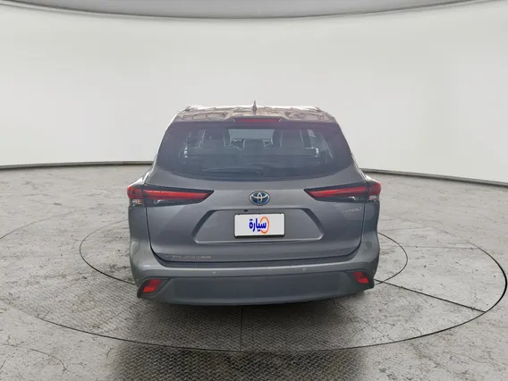 Toyota Highlander GLE 2023 
