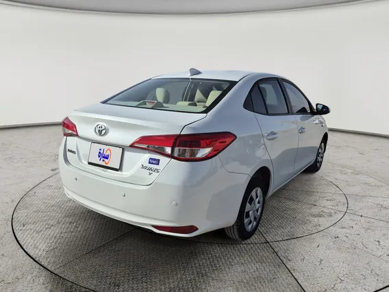 Toyota Yaris  Y 2022 