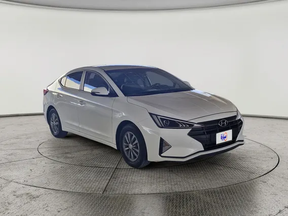Hyundai Elantra MID 2019 