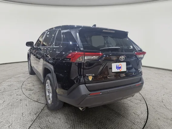 Toyota RAV4 LE 2025 