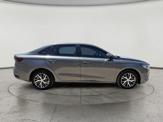 Geely Emgrand GS 2024 