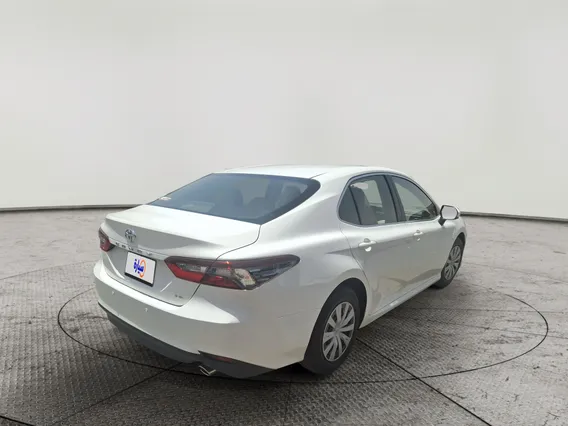 Toyota Camry  LE 2023 