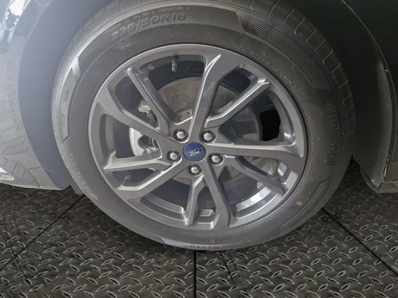 Ford Taurus Ambiente 2026 