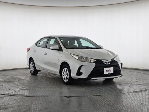 Toyota Yaris  Y 2022 