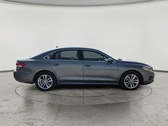 Volkswagen Passat  2021 