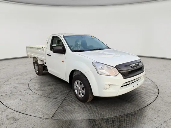 ايسوزو دي ماكس Regular Cab أجناب 2026 