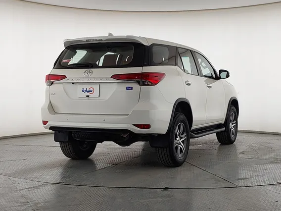 Toyota Fortuner GX 2022 