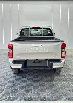 Isuzu D-max LS 2026 دبل