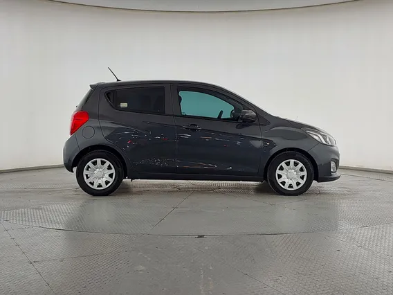 Chevrolet Spark LS 2020 